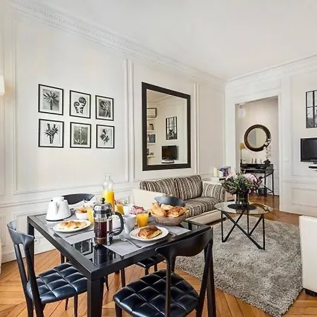 Invalides Pont Alexandre Iii Luxury 2br Paris